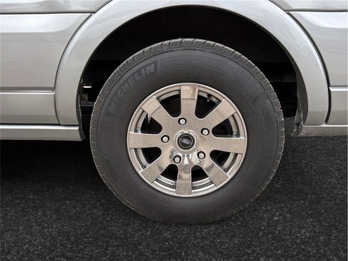 Used 2019 Ford Transit 150 image 14