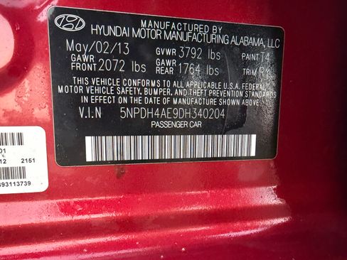 Used 2013 Hyundai Elantra Limited image 18