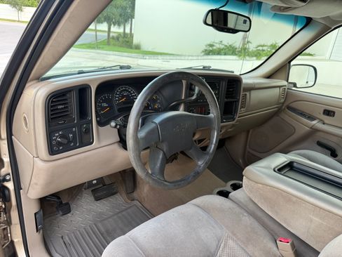 Used 2004 Chevrolet Silverado 2500 LS RWD image 71