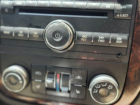 Used 2012 Chevrolet Impala LTZ image 15