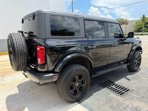 Used 2022 Ford Bronco 4-Door Black Diamond AWD/4WD image 18