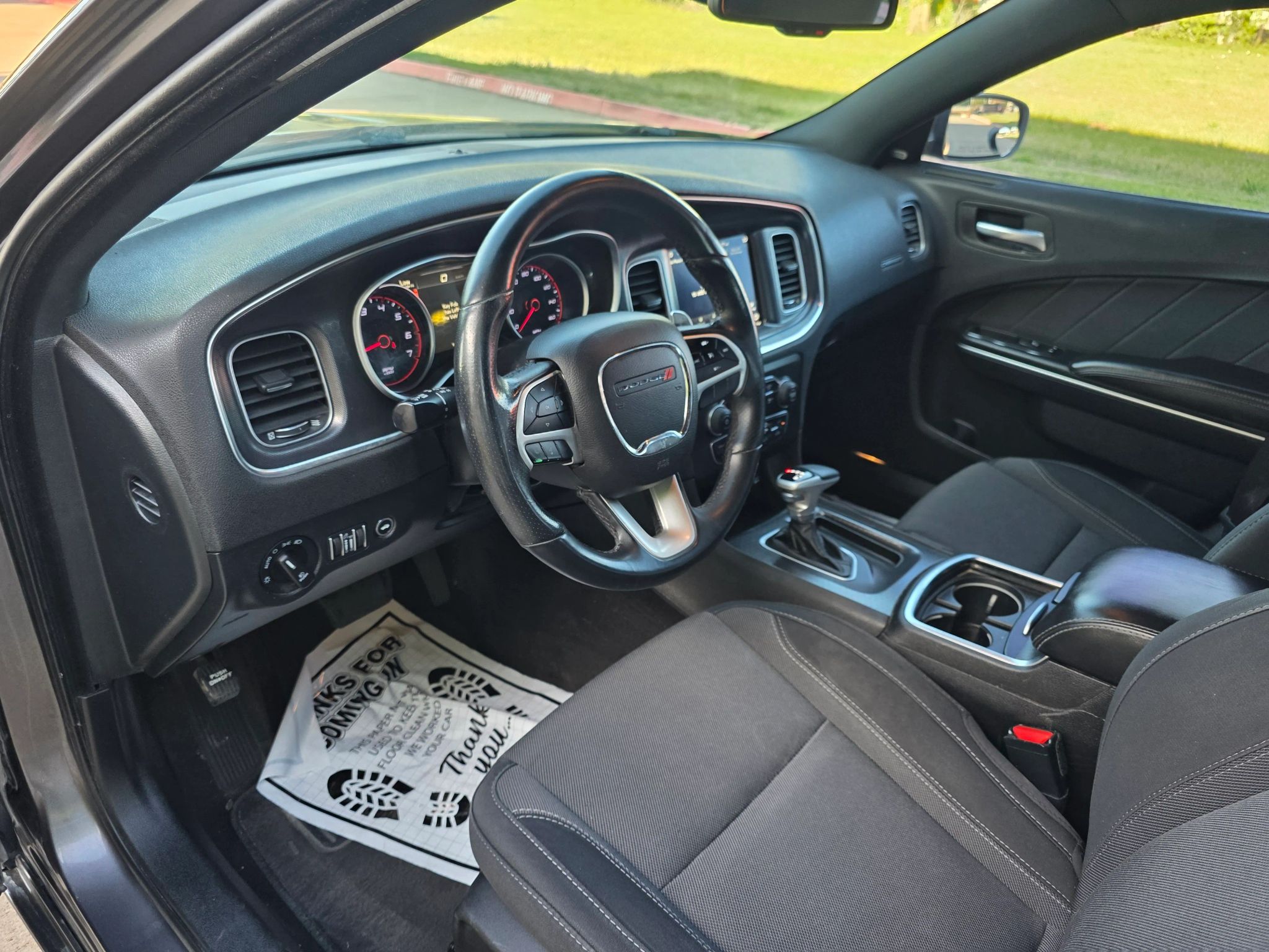 Used 2018 Dodge Charger R/T RWD image 9
