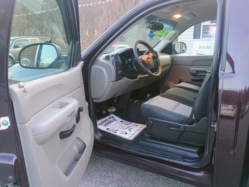 Used 2009 Chevrolet Silverado 1500 LS image 12