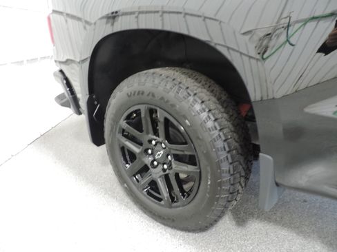 Used 2026 Chevrolet Silverado 1500 RST image 18