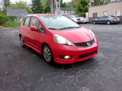 Used 2012 Honda Fit Sport image 3