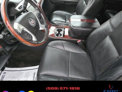 Used 2008 Cadillac Escalade EXT image 16