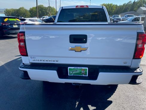 Used 2018 Chevrolet Silverado 1500 LT Z71 image 8