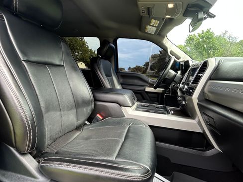 Used 2020 Ford F350 4x4 Crew Cab Super Duty image 16