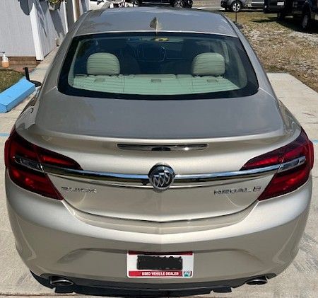 Used 2016 Buick Regal Leather FWD image 11