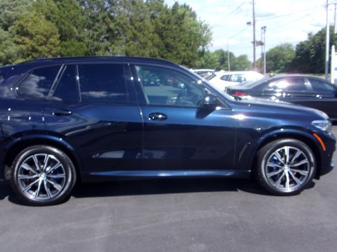 Used 2022 BMW X5 xDrive40i AWD/4WD image 15