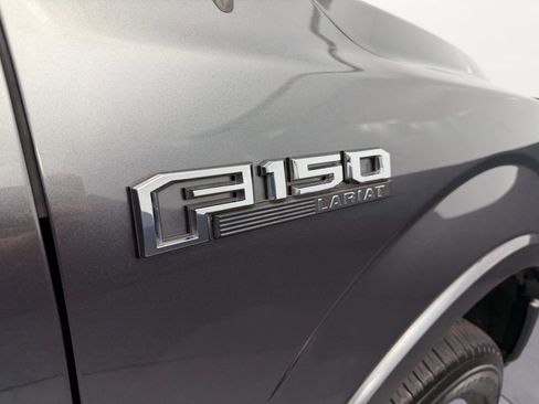 Used 2020 Ford F150 Lariat image 17