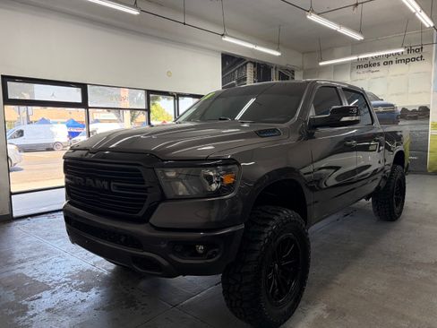 Used 2021 RAM 1500 2WD Crew Cab Big Horn image 3
