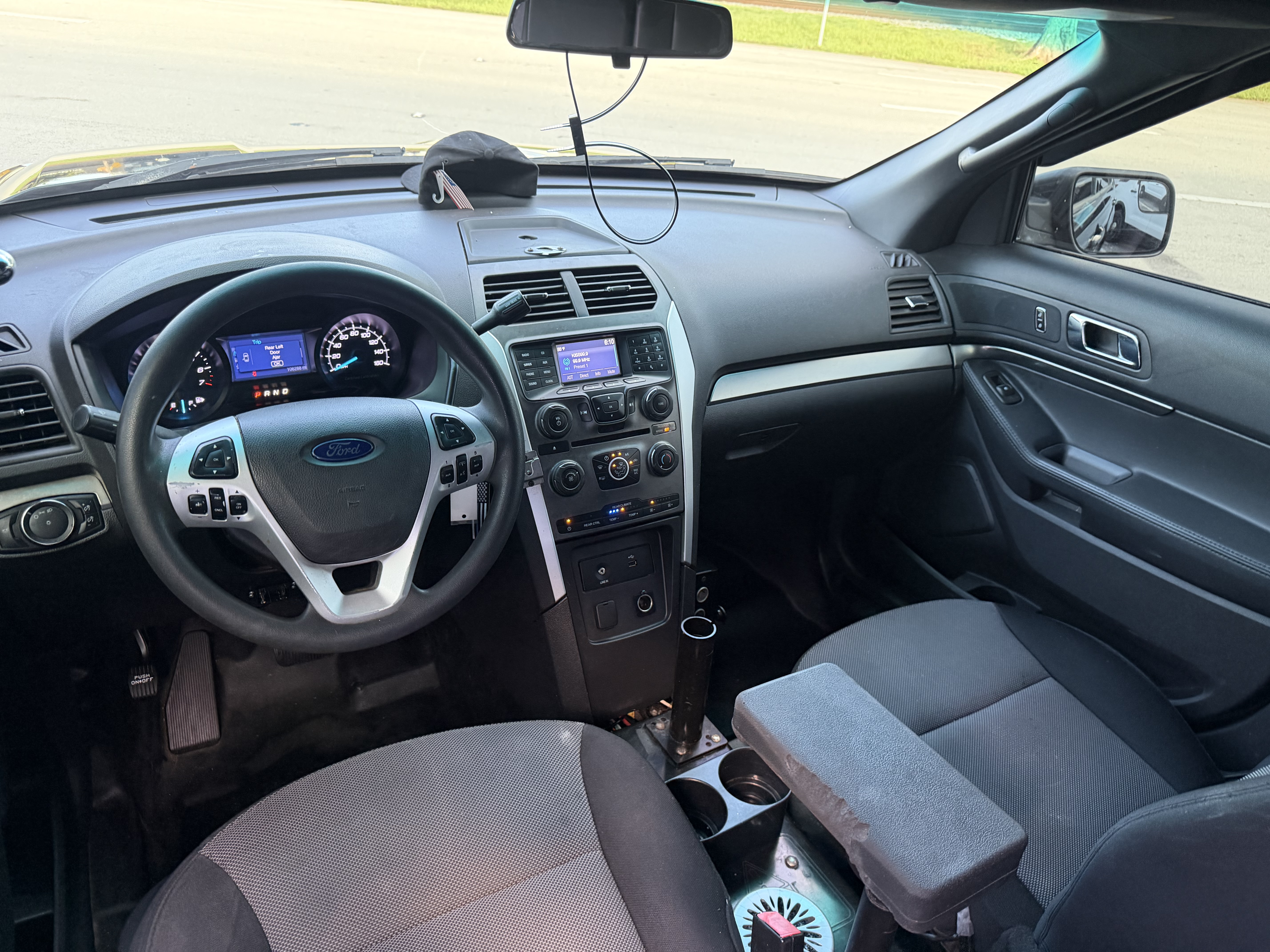 Used 2015 Ford Explorer 4WD Police Interceptor image 15