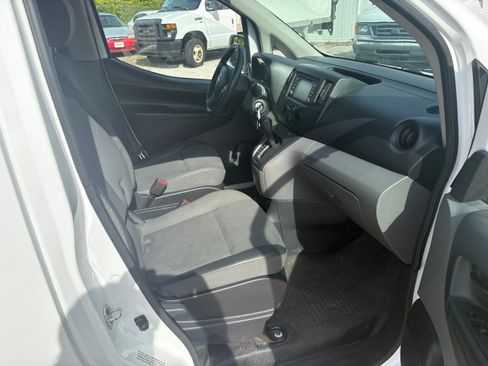 Used 2019 Nissan NV200 UNAVAIL FWD image 10