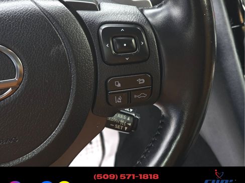 Used 2021 Lexus IS 300 image 14