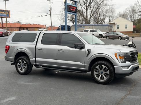 Used 2022 Ford F150 XLT image 3