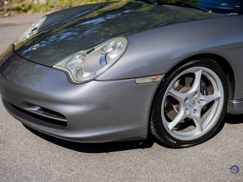 Used 2002 Porsche 911 Carrera RWD image 4