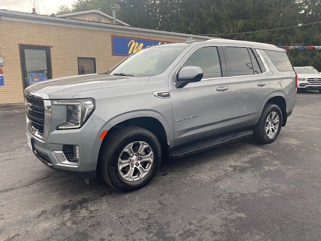 Used 2024 GMC Yukon 4WD SLE image 4