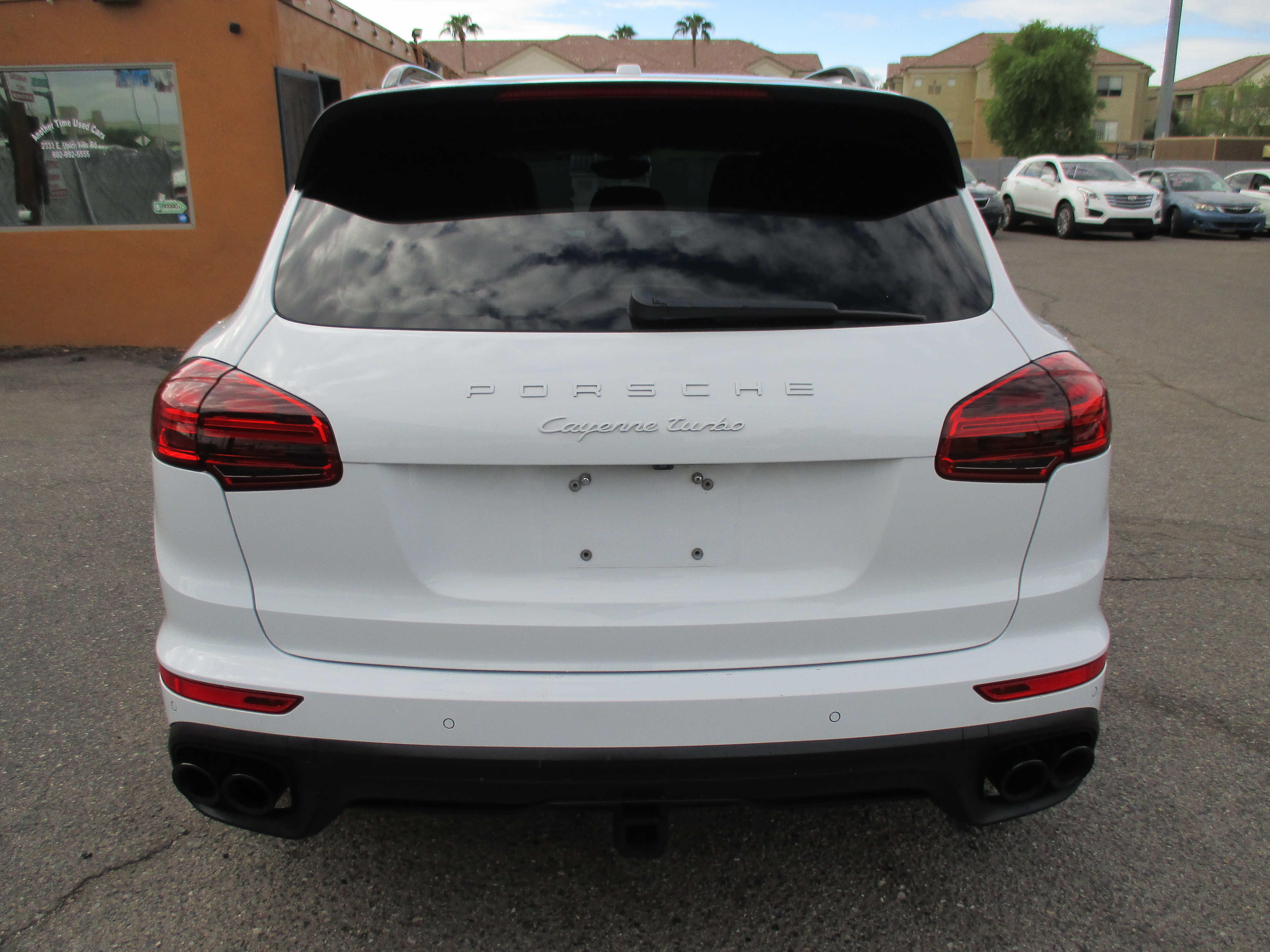 Used 2017 Porsche Cayenne Turbo Sport Utility 4D AWD/4WD image 11