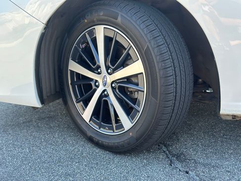 Used 2019 Subaru Impreza 2.0i Premium image 20