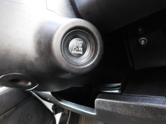 Used 2024 RAM ProMaster 2500 159 High Roof FWD image 16
