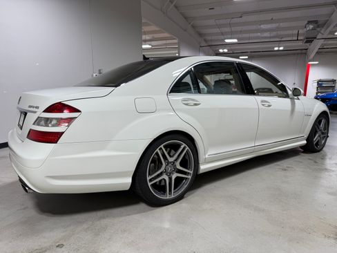 Used 2009 Mercedes-Benz S 65 AMG Sedan image 4