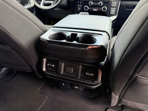 Used 2023 Ford F150 4x4 SuperCrew XLT image 19