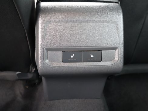 Used 2021 Volkswagen Jetta R-Line image 18