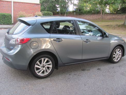 Used 2013 MAZDA MAZDA3 i Touring image 5