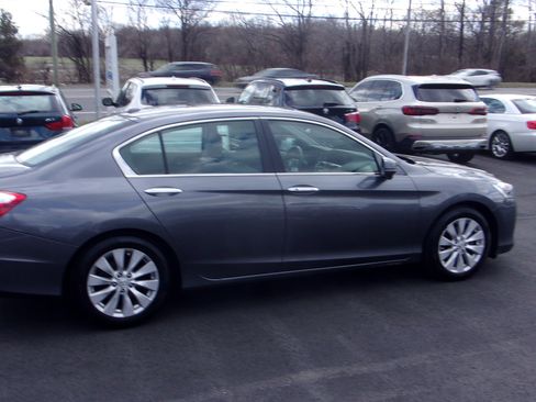 Used 2015 Honda Accord EX-L image 13