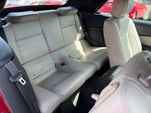 Used 2014 Ford Mustang RWD image 16