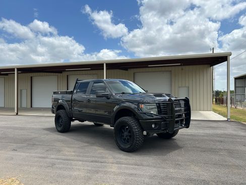Used 2014 Ford F150 4x4 SuperCrew image 13