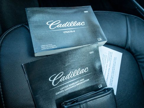 Used 2011 Cadillac CTS image 36