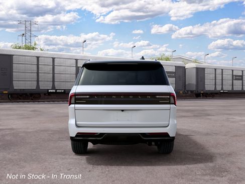 New 2027 Lincoln Navigator Black Label AWD/4WD image 7