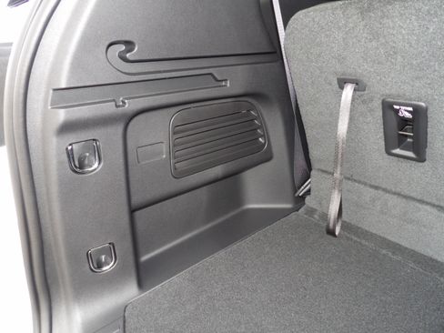 New 2026 Chevrolet Traverse Z71 image 46