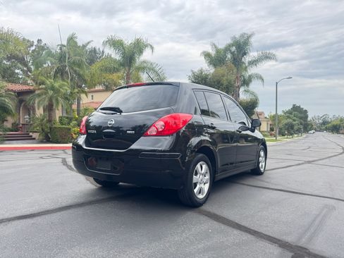 Used 2012 Nissan Versa 1.8 S w/ Special Edition FWD image 7