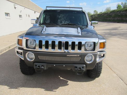 Used 2007 HUMMER H3 Luxury w/ APPEARANCE PACKAGE AWD/4WD image 3