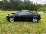 Used 2012 Volkswagen Eos 2.0T image 2