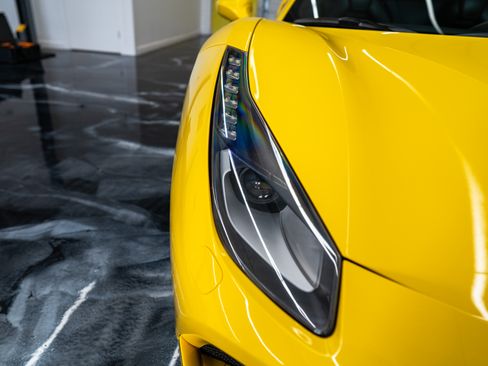 Used 2017 Ferrari 488 Spider image 10