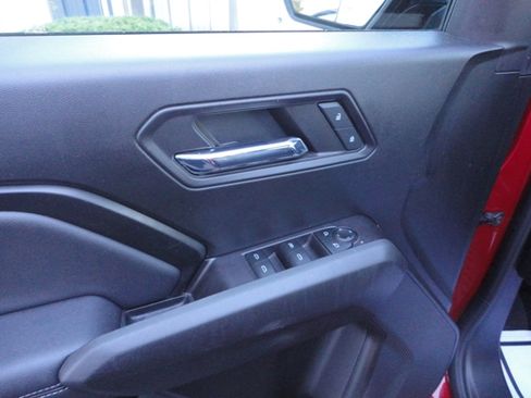 Used 2023 Chevrolet Colorado LT image 20