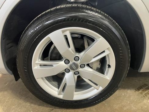 Used 2018 Audi Q5 2.0T Premium Plus image 6