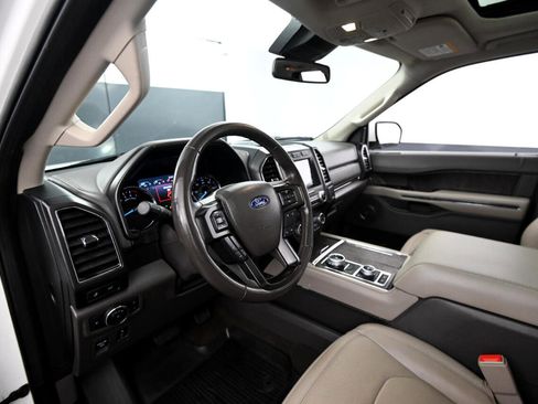 Used 2020 Ford Expedition Limited image 33