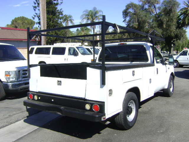 Used 2000 Ford F350 2WD Regular Cab Super Duty image 5