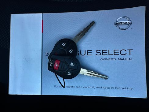 Used 2014 Nissan Rogue 2WD S image 33