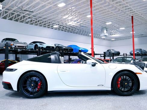 Used 2024 Porsche 911 Targa 4 GTS image 11