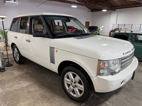 Used 2004 Land Rover Range Rover HSE image 8