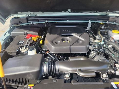 Used 2023 Jeep Wrangler Willys image 10