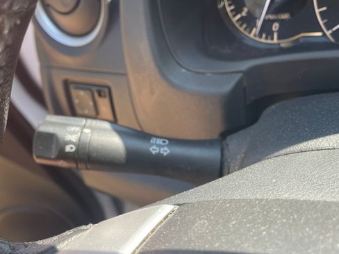 Used 2016 Nissan Versa Note image 12