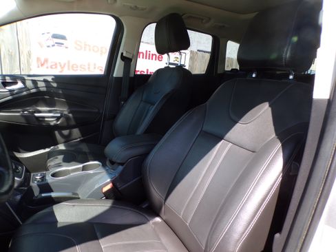Used 2013 Ford Escape 4WD Titanium image 6
