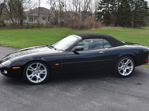 Used 2003 Jaguar XK8 RWD image 47